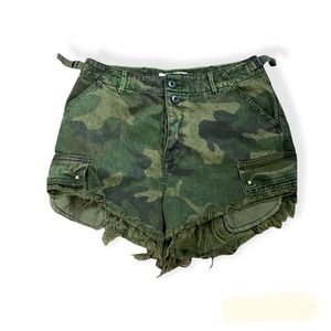 Free People Distressed Denim Camo Shorts Size 4
